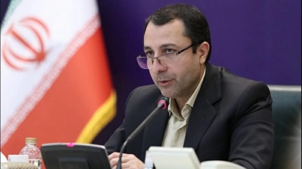 رئیس‌ کل بانک مرکزی ایران : اتباع برای انجام خدمات بانکی کد یکتا دریافت کنند