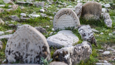 Varrezat antike në fshatin Bamdar në rrethin Dezful në Iran