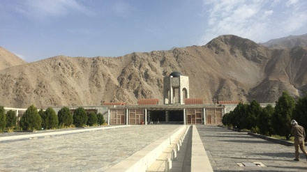 منابع آگاه: طالبان در آرامگاه احمدشاه مسعود، مدرسه جهادی می‌سازد