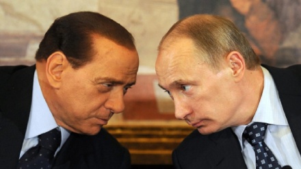 Berlusconi: io pro-NATO, profondamente deluso di Putin