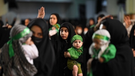 Konferensi Bayi-Bayi Husseini di Kompleks Shah Abdul Azim 