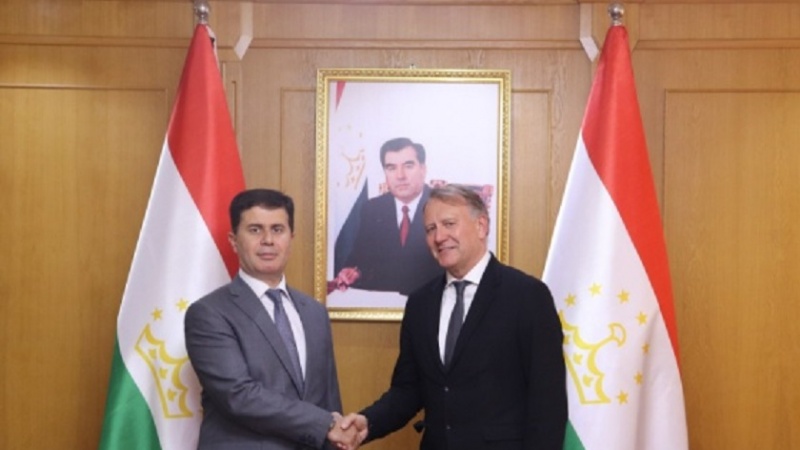 دیدار وزیر توسعه اقتصادی و تجارت تاجیکستان با نمایندگان بانک توسعه آلمان