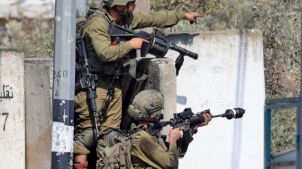 51 palestinezë u plagosën në sulmin e forcave sioniste