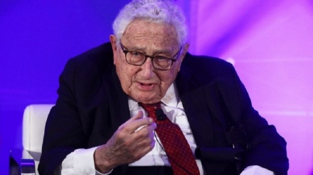 Kissinger: Tawaran Ukraina Gabung NATO Kesalahan Besar !