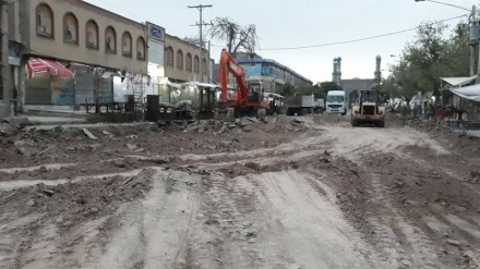 کار بازسازی دو جاده در هرات آغاز شد