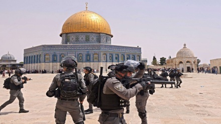 Didukung Tentara Israel, Pemukim Zionis Serbu Masjid Al-Aqsa