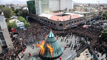 (FOTO) Cerimonia 'Kheyme suzan' nel giorno di Ashura - 1