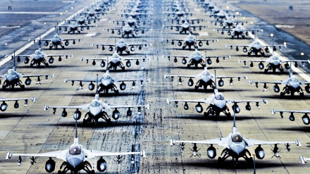 Pentagono sta reclutando per l'Ucraina gli ex piloti afghani 