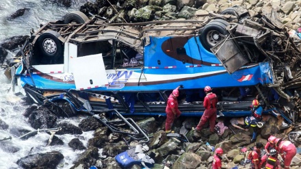 ペルーでマチュピチュ観光バスが転落、4人死亡