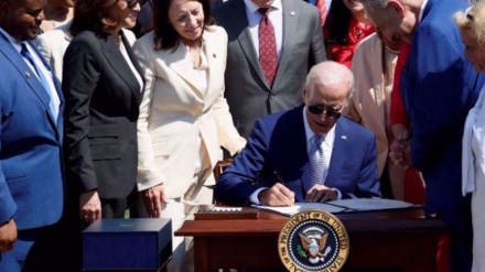Biden signs ratification documents approving Finland and Sweden's NATO membership