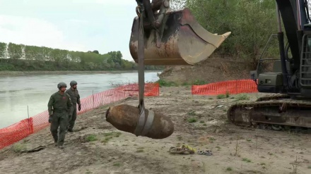 Dal Po emerge una bomba inesplosa della II guerra Mondiale