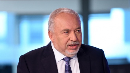 ליברמן עונה ללפיד: כלל המורים, הצעירים והוותיקים, ייהנו מתוספות שכר