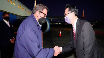 Cina Reaksi Keras Kunjungan Anggota Kongres AS ke Taiwan