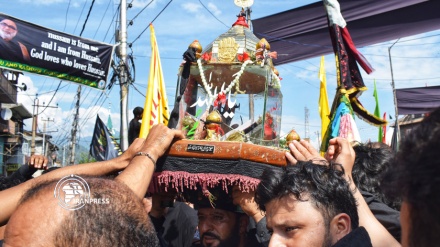 (FOTO) Kashmir, commemorazione Ashura nonostante restrizioni - 2