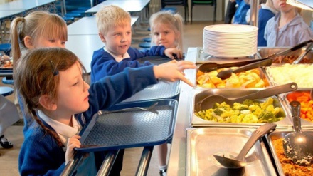 800,000 children face hunger in UK; don’t qualify for free school meals: Report