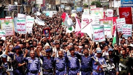 Ashura nello Yemen, grande marcia di sostegno al popolo palestinese + FOTO