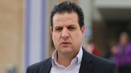 חשבון הווטסאפ של איימן עודה נפרץ