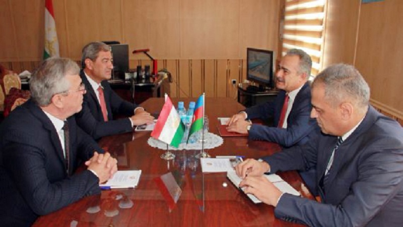 دیدار مقامات تاجیکستان و جمهوری اذربایجان
