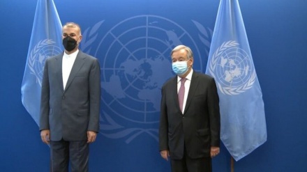 イラン外相が国連事務総長と電話会談、「核兵器はわが国の政策方針での位置づけなし」