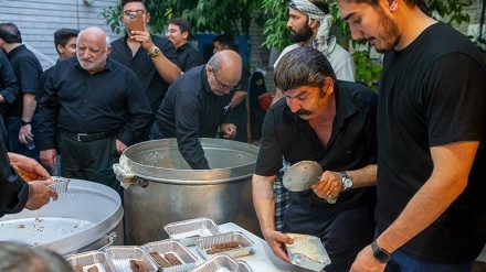 (FOTO) Cibo Nazri in Iran in occasione Ashura - 2