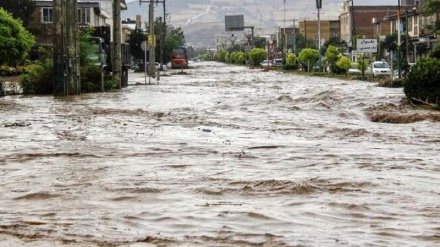 Iran, Mezzaluna Rossa: sale numero vittime recenti inondazioni