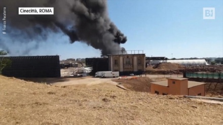 Roma, incendio negli studi di Cinecittà