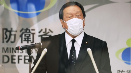 浜田防衛相、「周辺の弾道ミサイルに対し反撃能力も含め検討」