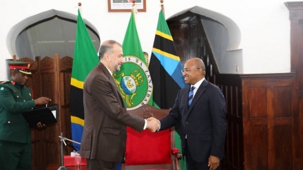 Emir Abdullahiyan: Amerikalılar gerçekçi olmalı