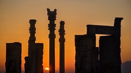 Persepolis, Tujuan Wisata Sejarah di Shiraz (1)