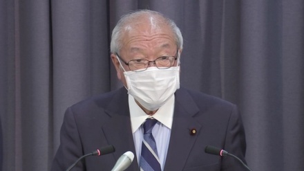 鈴木財務相、急激な円安「好ましくない」