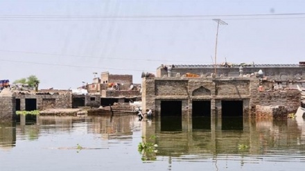 ده‌ها روستا در پاکستان به زیر آب رفت