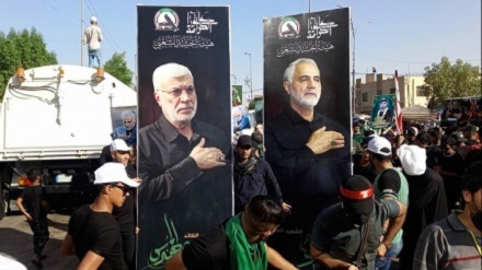 Հոսեյնիի Արբաինի երթը զարդարված նահատակ Սոլեյմանիի նկարներով