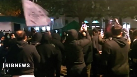 Inghilterra, giovani musulmani pronti per proteggere le moschee 