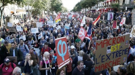 पेरिस, मैक्रां के ख़िलाफ़ जनता निकली सड़कों पर