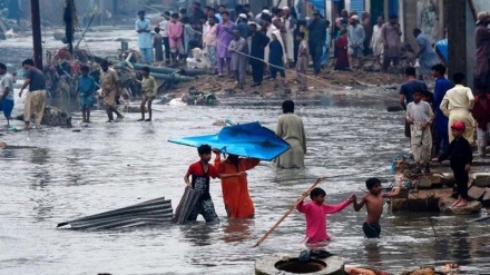 Pakistan Hancur oleh Banjir Monsun