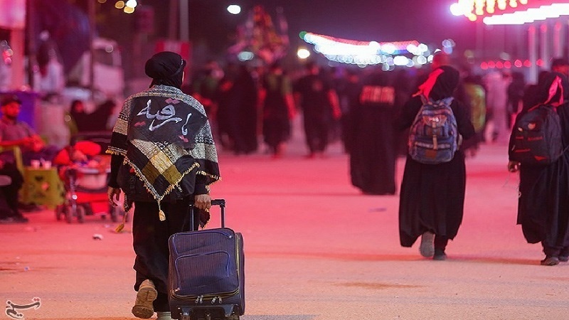 (FOTO DEL GIORNO) Marcia notturna ... da Najaf a Karbala