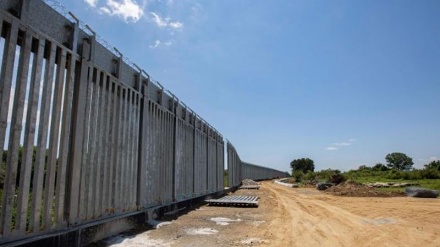 Rriten tensionet për ndërtimin e një muri kufitar mes Amerikës dhe Meksikës