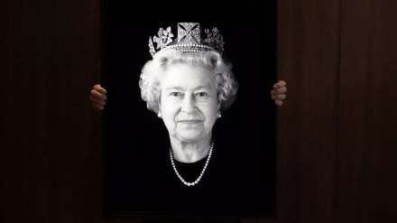 Ratu Elizabeth Meninggal di Tengah Kontroversi tentang Monarki