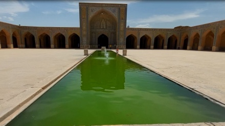 Masjid Vakil, Destinasi Wisata Religius di Iran