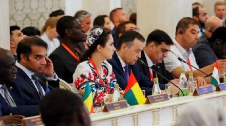 شرکت هیئت تاجیکستان در کنفرانس جهانی جوانان کشورهای عضو سازمان همکاری اسلامی