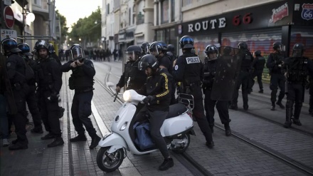 仏マルセイユで銃撃事件、２人死亡