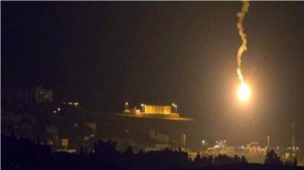 सीरिया, अमरीकी छावनी पर फिर राकेटों से हमला