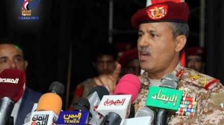 Ministri i mbrojtjes së Jemenit paralajmëron për praninë ushtarake të koalicionit saudit në ujërat e Jemenit