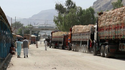 کاهش واردات افغانستان از پاکستان