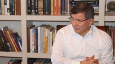 Davutoğlu'ndan Erdoğan'ın olumsuz politikalarına eleştiri