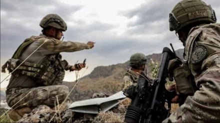 Kuzey Irak'ta 4 Türk askeri öldü
