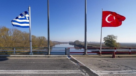 Türkiye ile Yunanistan arasındaki gerilim arttı/ Yunanistan ticari gemiye ateş açtı

