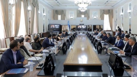 ウズベキスタンで、アフガンへの物資輸送に向けた四者会議開催
