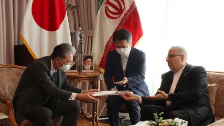 İran petrol bakanının Doğu Asya'daki diplomasisi, Japon petrol ve gaz şirketleriyle görüşmesi