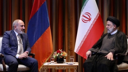 Iran rejects any change in regional boundaries